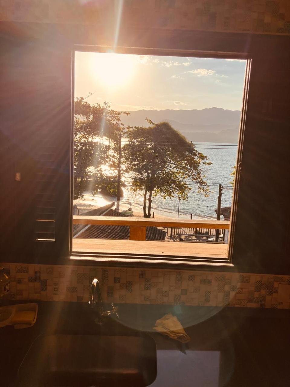 Yellow House Beira Mar Portinho Villa Ilhabela Ngoại thất bức ảnh